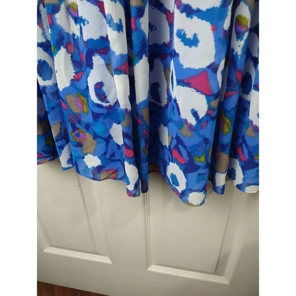 Matthew Williamson V Necklines Pleated Knee Length Fit And Flare Dress. Size 10 - Picture 7 of 12